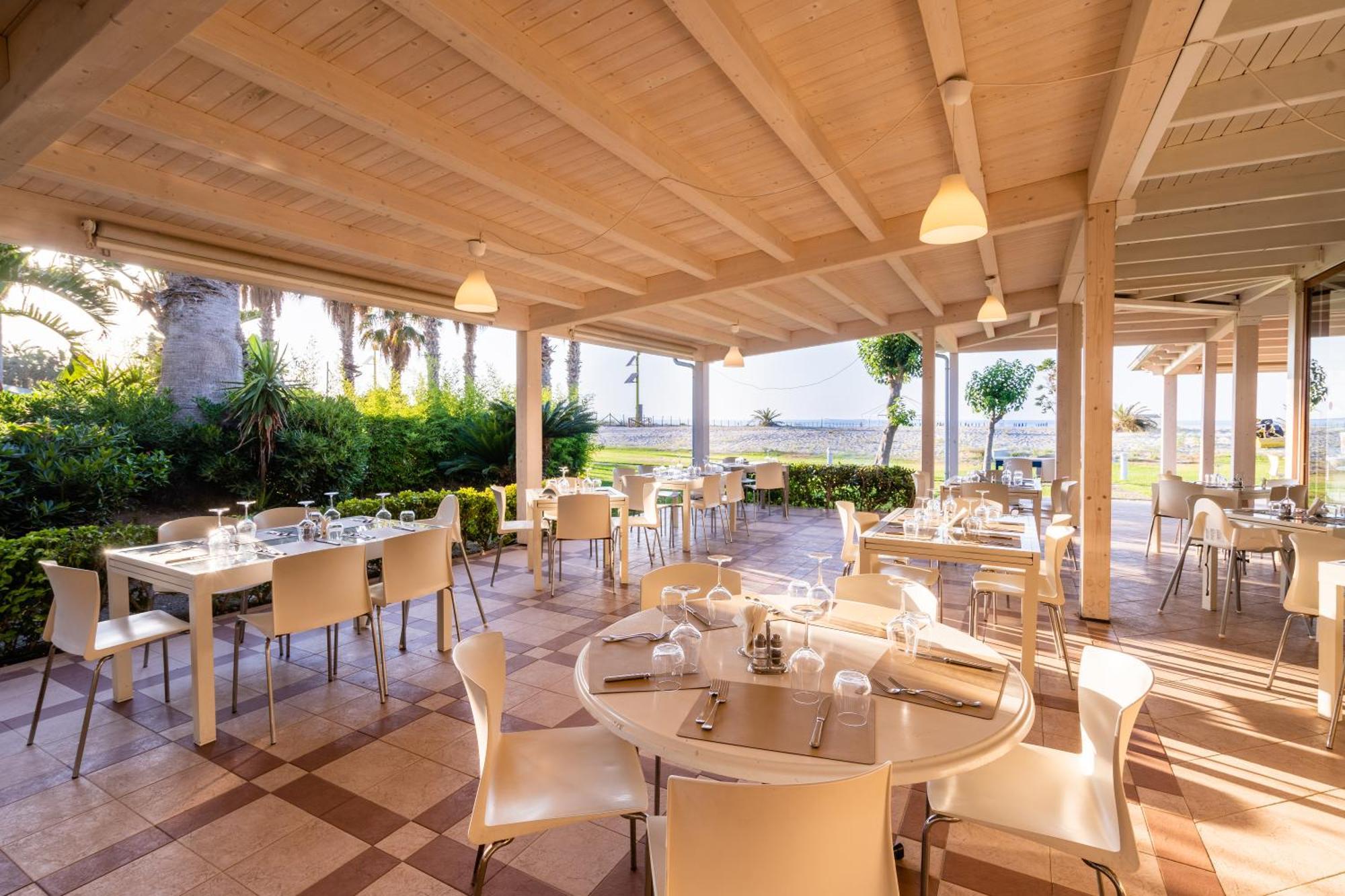 מסינה Le Dune Beach Club מראה חיצוני תמונה