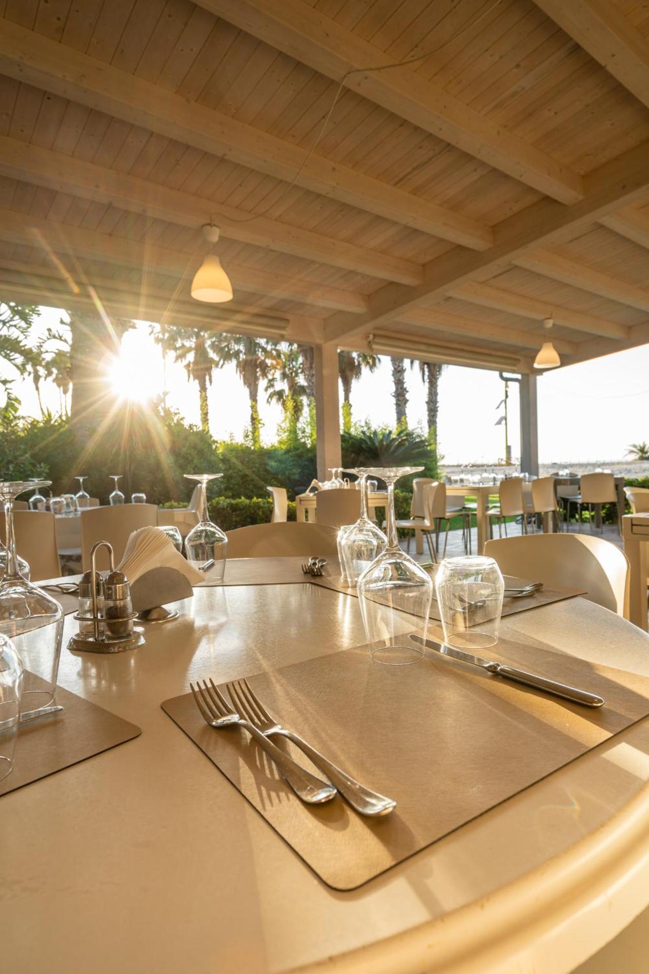 מסינה Le Dune Beach Club מראה חיצוני תמונה