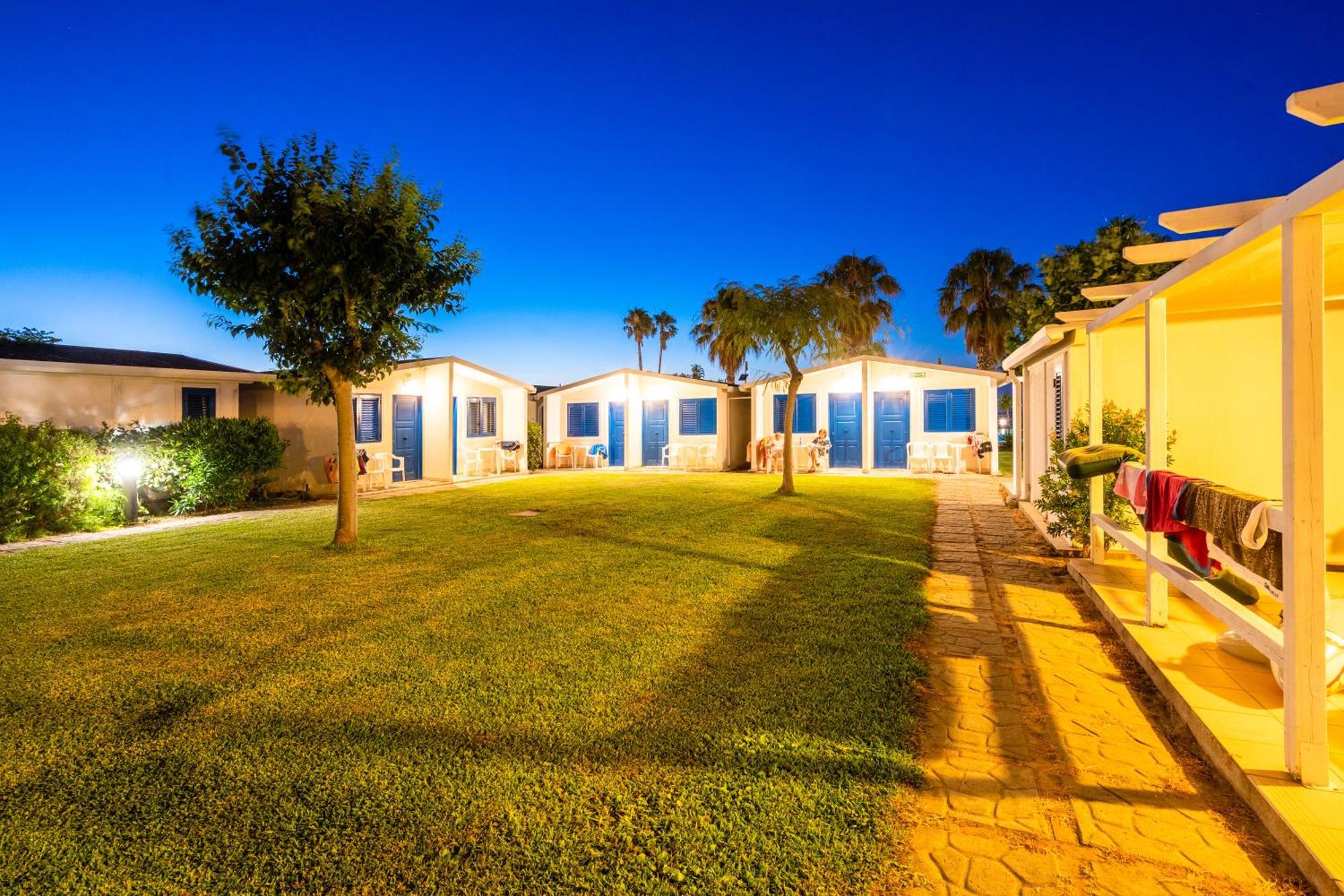 מסינה Le Dune Beach Club מראה חיצוני תמונה