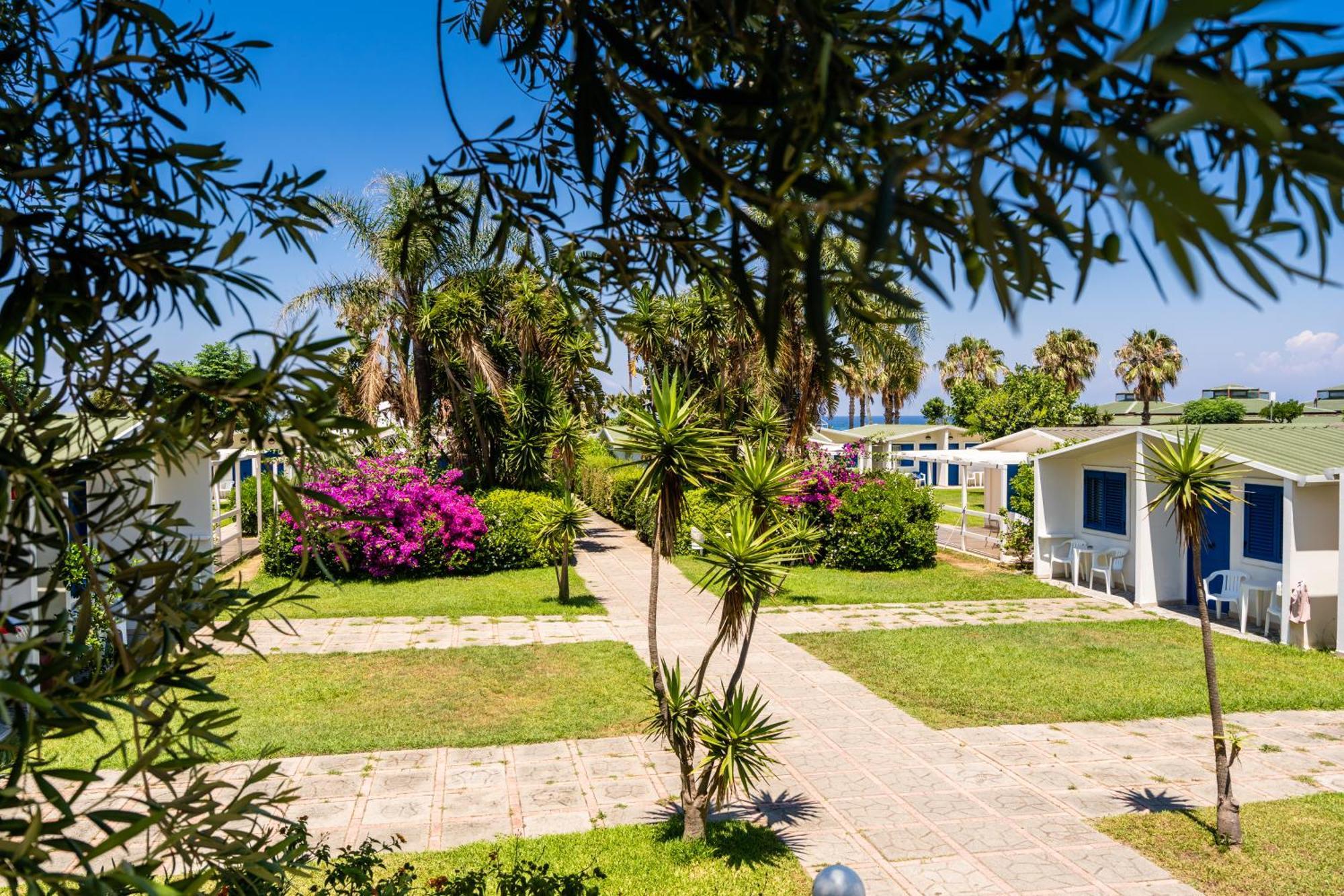 מסינה Le Dune Beach Club מראה חיצוני תמונה