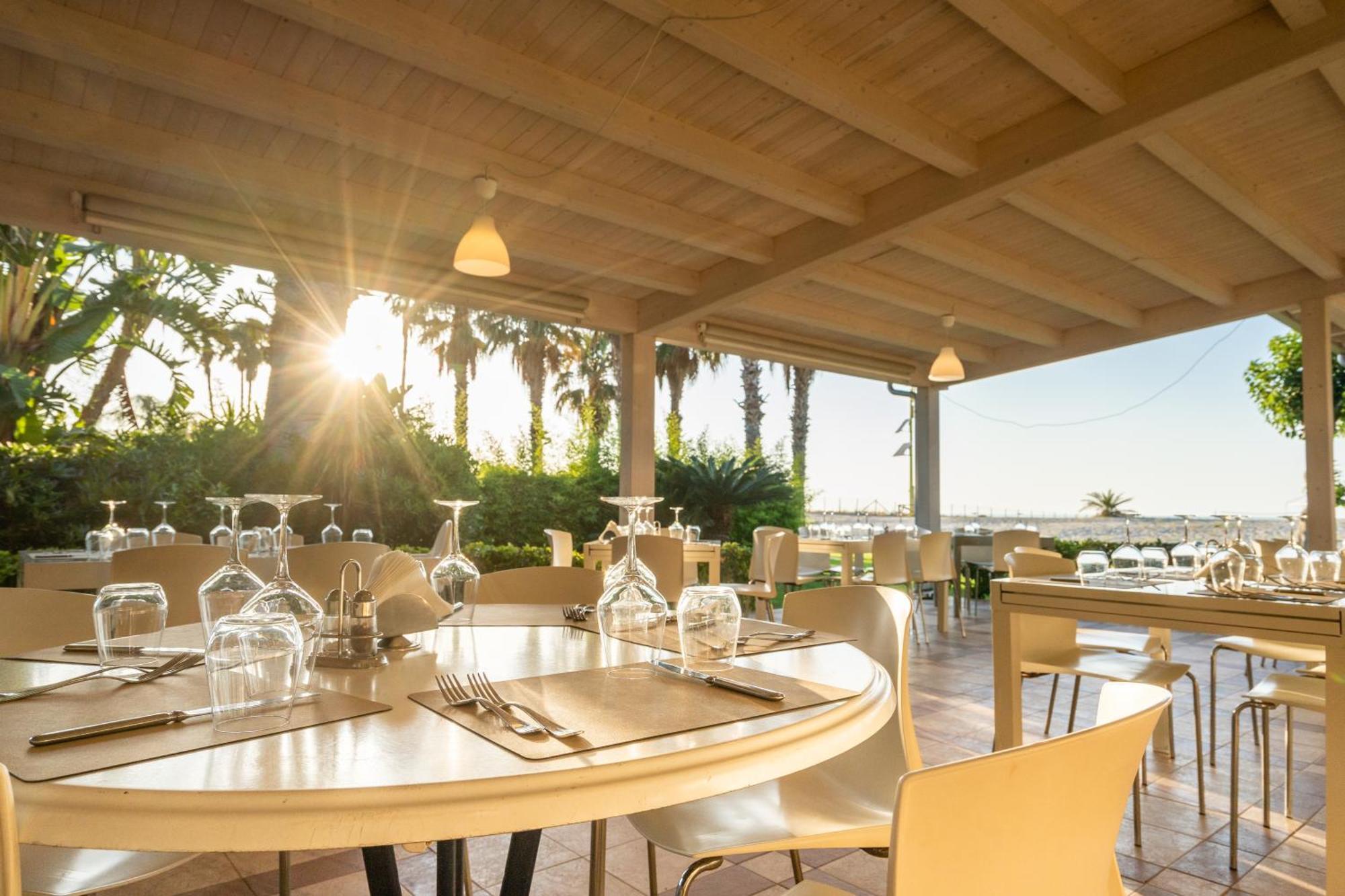 מסינה Le Dune Beach Club מראה חיצוני תמונה